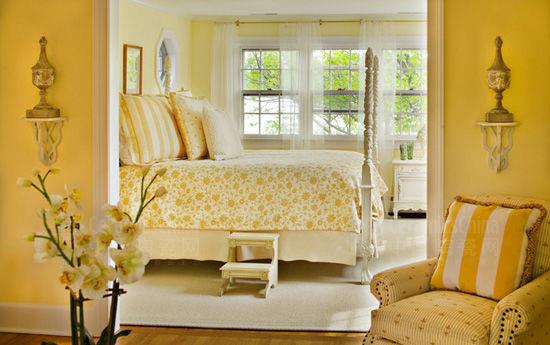 黃色是提高睡眠質(zhì)量的另一色調(diào)