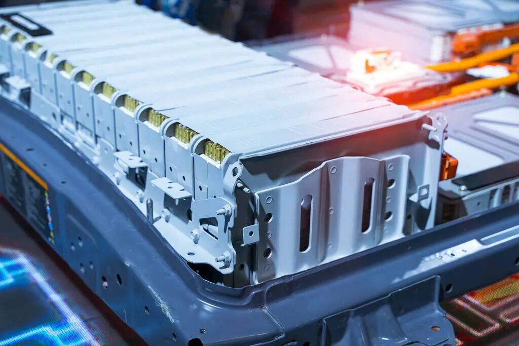 表里如一，行穩(wěn)致遠(yuǎn)！萬安絕緣粉末涂料龍頭為您保駕護(hù)航