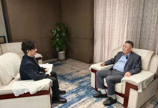 2026第二屆全國(guó)彩涂板涂裝大會(huì)召開 濟(jì)南鋼貿(mào)商會(huì)引領(lǐng)企業(yè)