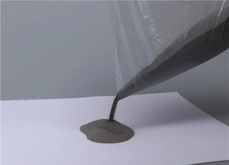 龍?chǎng)沃悄埽焊咔蛐味冉饘俜勰┻@樣制備更穩(wěn)更純
